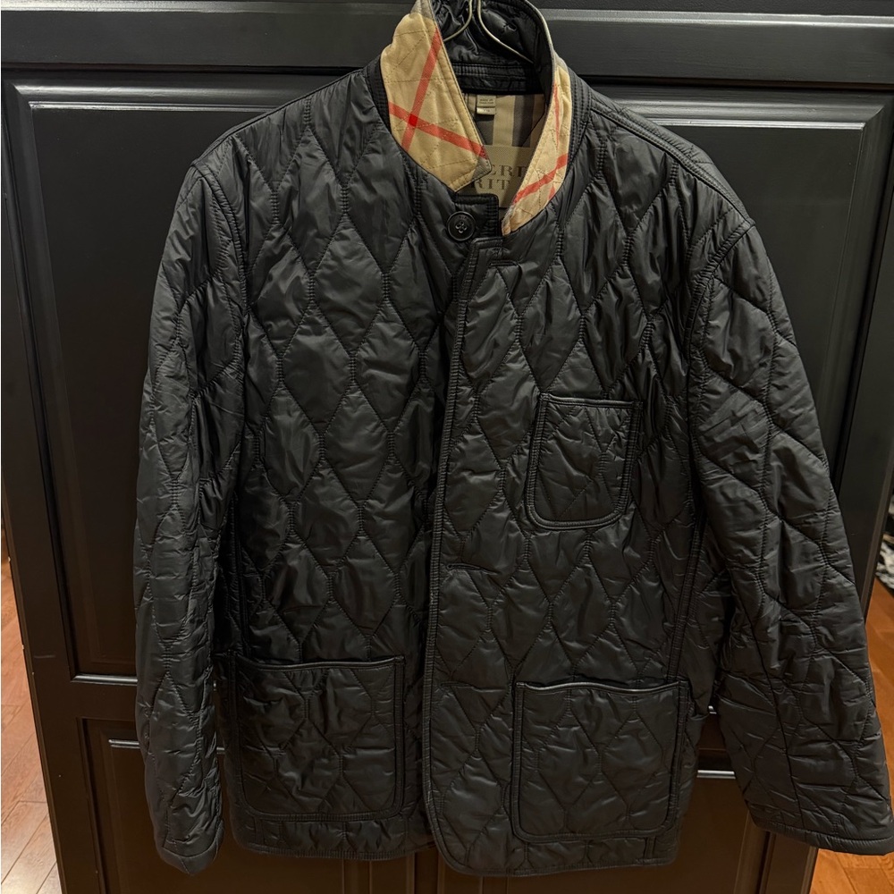 Men's Quilted Black Jacket with Contrast Collar- Burberry XL